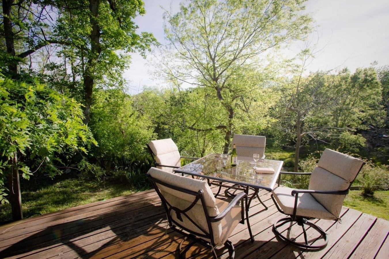 Circa 1900 - Historic - Romantic - Private - Pond - Fenced Yard - The Cottage At Chappell Hill Eksteriør billede